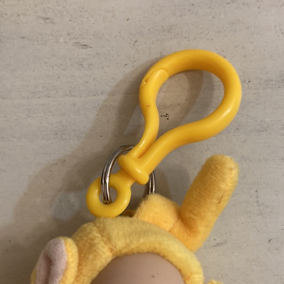 Vintage TeleTubby Laa-Laa keychain 90’s - Picture 7 of 7